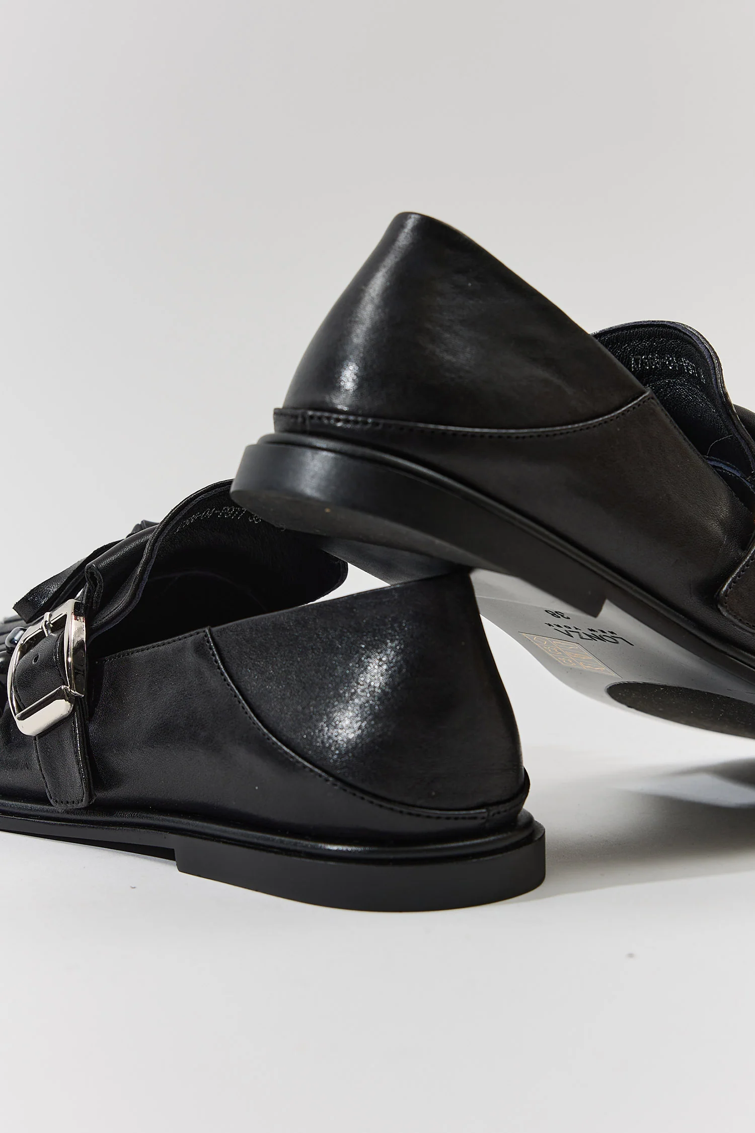 Addison Black - Image 5