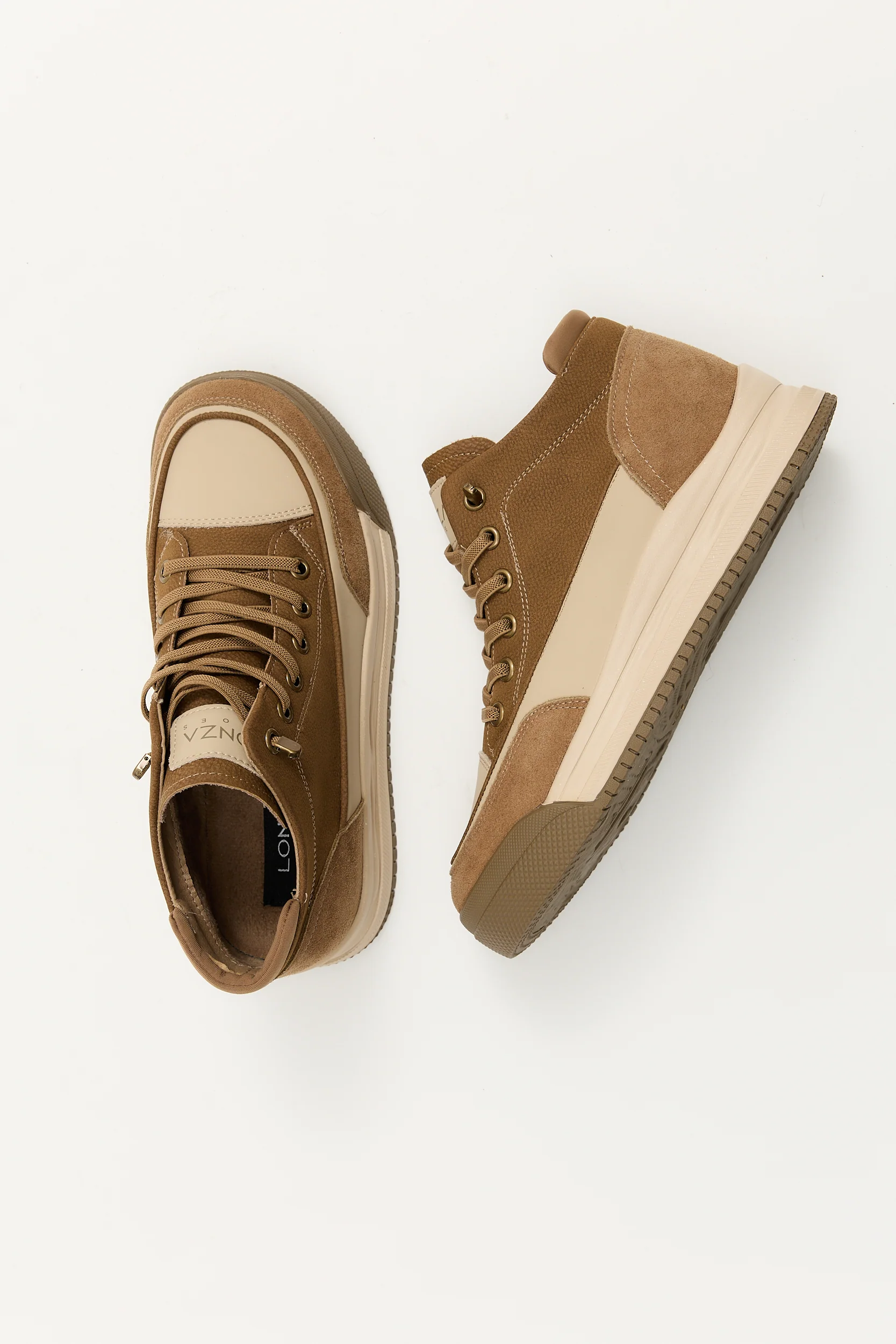 Bris Brown - Image 6