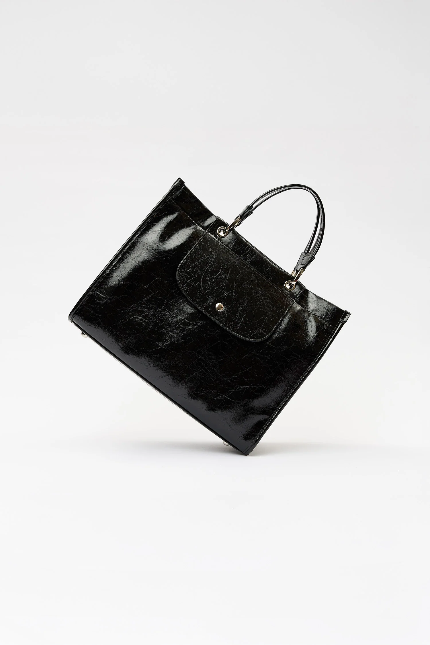 Isabella Black - Image 3