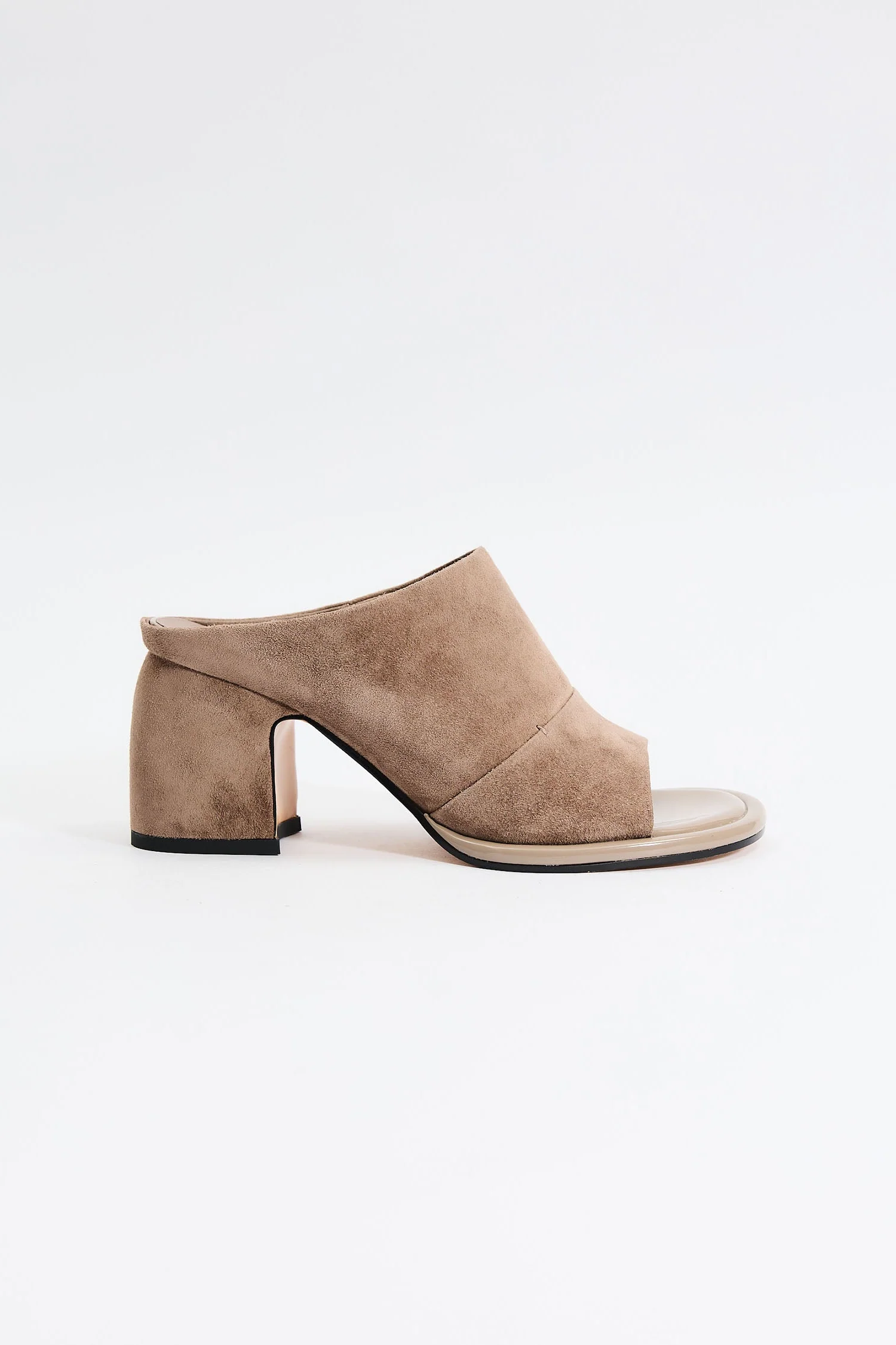 Kelly Beige Suede