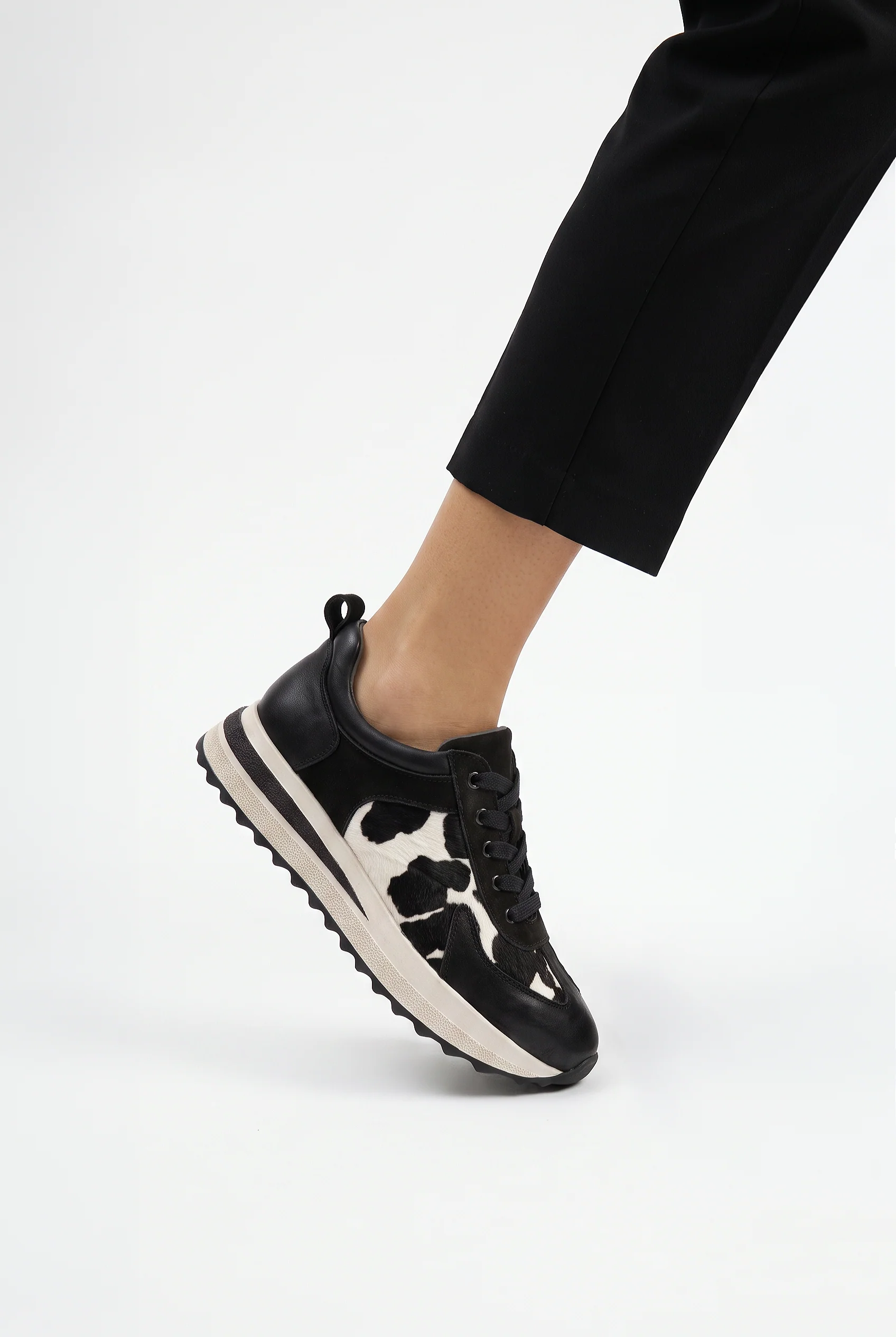 Kinslee Black - Image 14