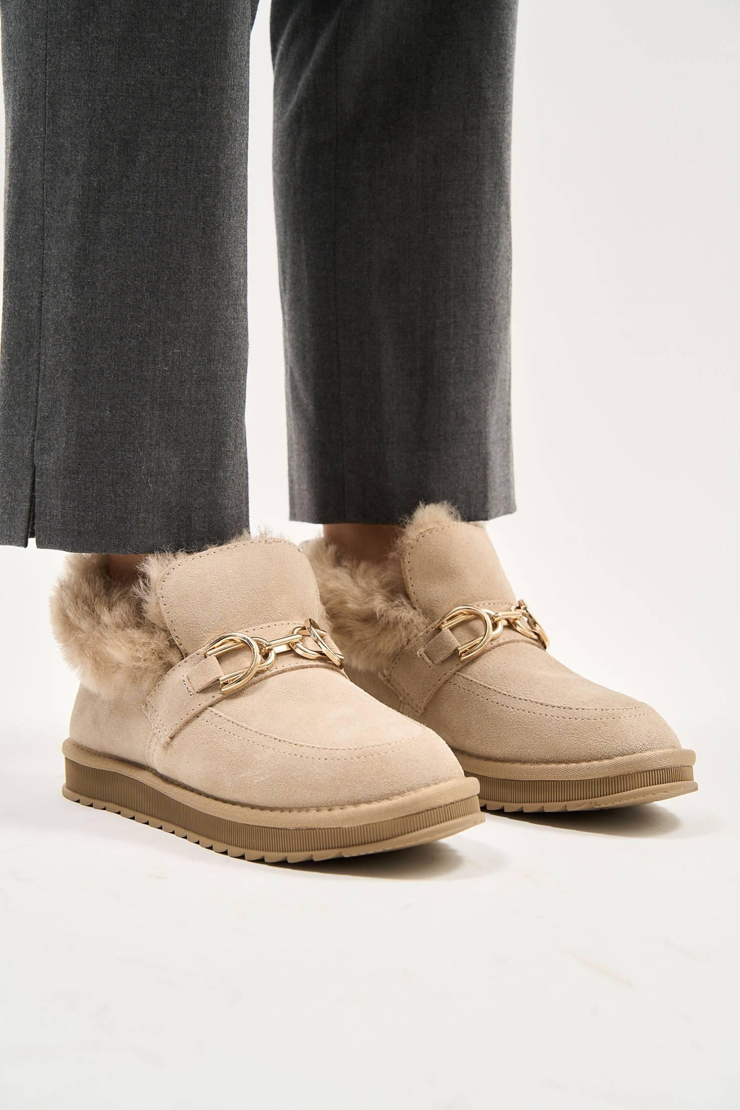Puff Buckle Beige - Image 15