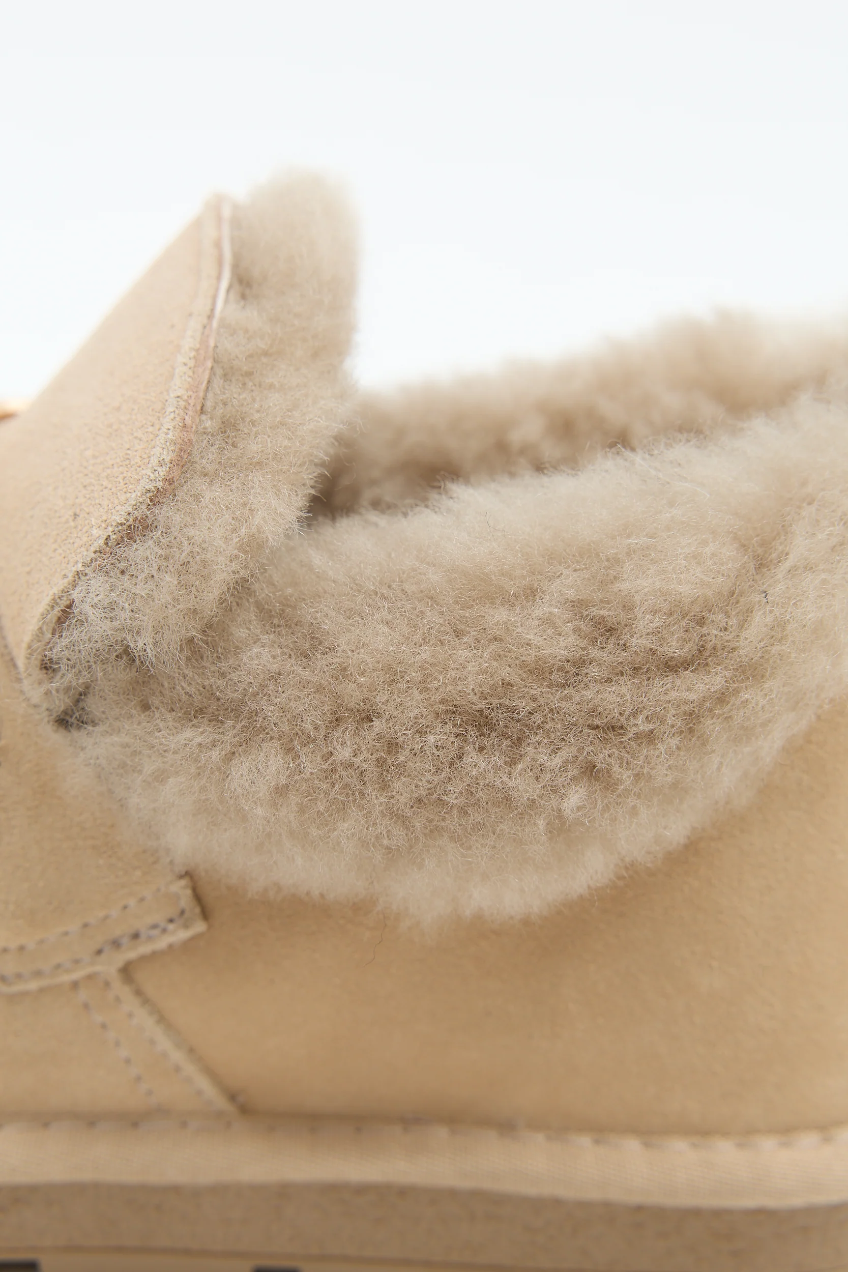 Puff Buckle Beige - Image 3