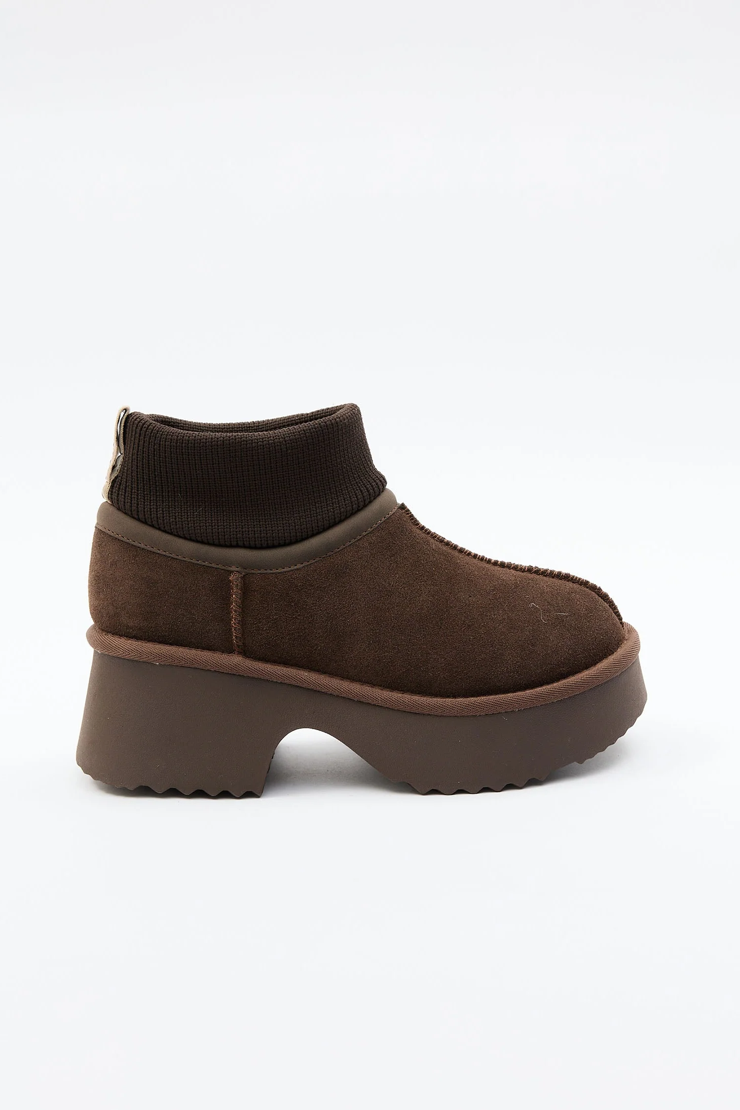 Sorrelle Brown - Image 2